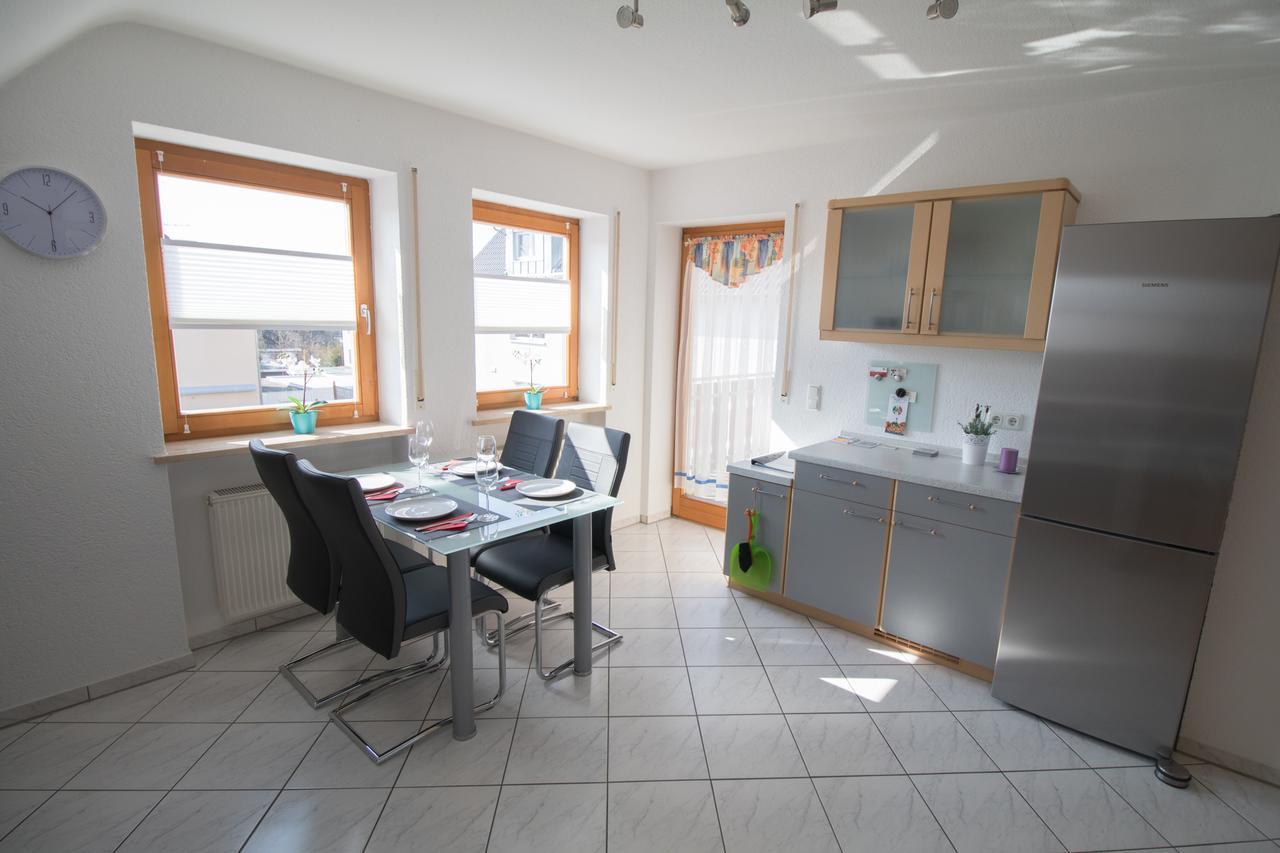 Ferienwohnung Weiher - Naehe Nuernberg / Messe Schwanstetten Luaran gambar